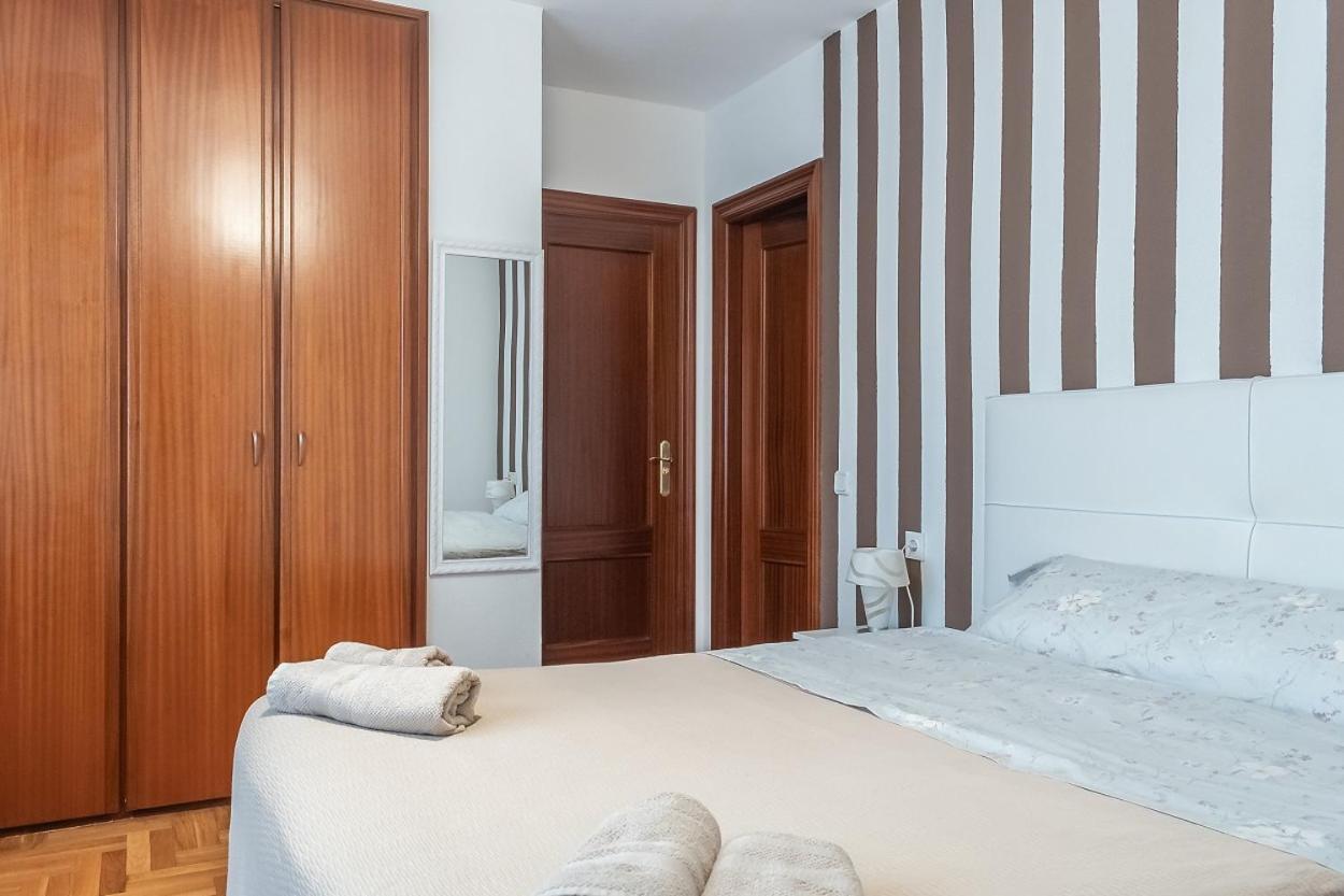 Coqueto Apartamento 2 Dormitorios ปัมโปลนา ภายนอก รูปภาพ
